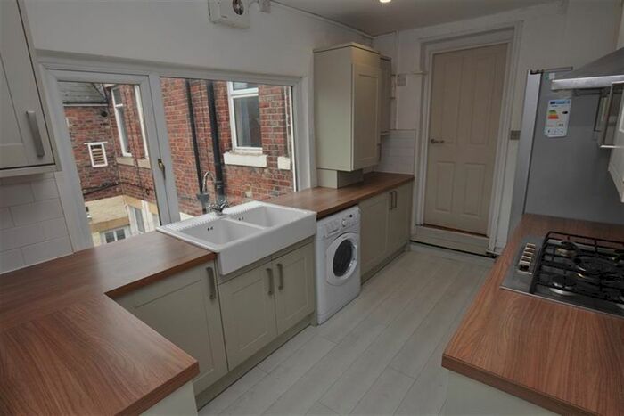 6 Bedroom Maisonette To Rent In Goldspink Lane, Sandyford, Newcastle Upon Tyne, NE2