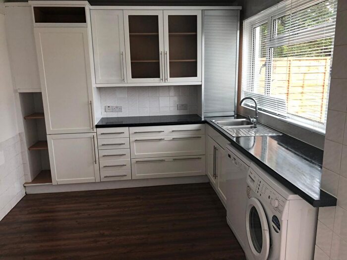 3 Bedroom Semi-Detached House To Rent In Stanley Avenue, Greenford, UB6