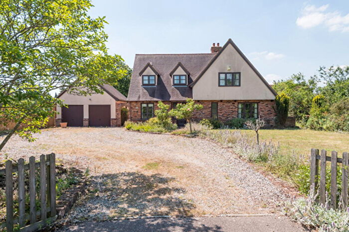 4 Bedroom Detached House For Sale In The Brambles, Mill Green, Edwardstone, CO10