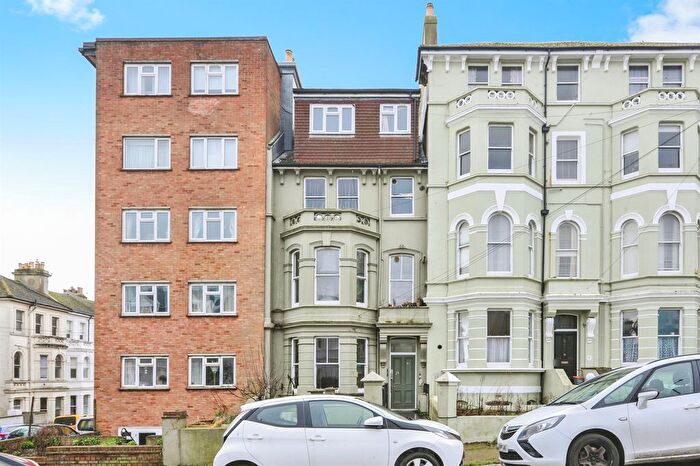 1 Bedroom Flat For Sale In Carisbrooke Road, St. Leonards-On-Sea, TN38