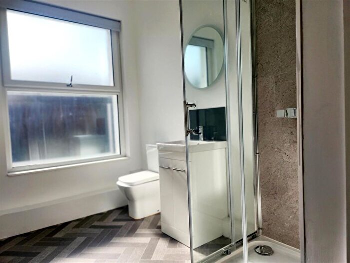 1 Bedroom Flat To Rent In Warrington Street, Ashton-Under-Lyne, OL6