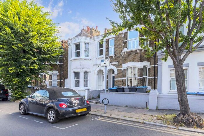 2 Bedroom Flat To Rent In College Road, London, NW10