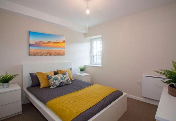 1 Bedroom Flat For Sale In High Street, Blackburn, BB1