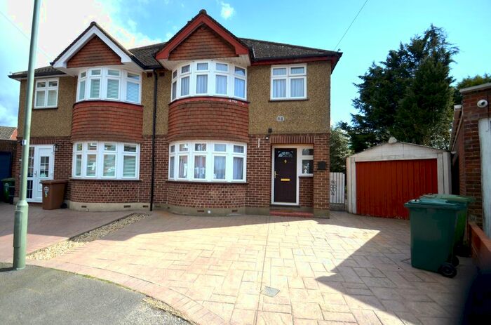 3 Bedroom Semi-Detached House To Rent In Heath Close, Stanwell, Staines, TW19