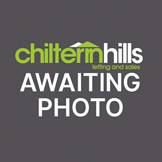 2 Bedroom Apartment To Rent In West Wycombe Road, HP12