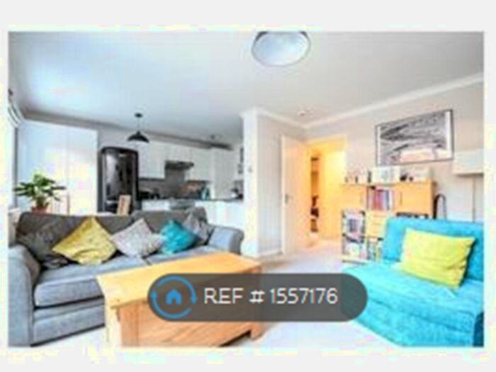 1 Bedroom Flat To Rent In Balham Park Road, London, SW12