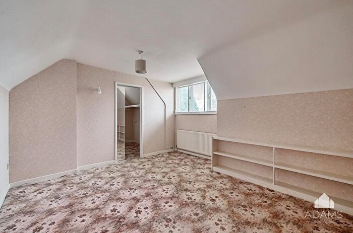 4 Bedroom Detached House For Sale In St. Margarets Road, Alderton, GL20