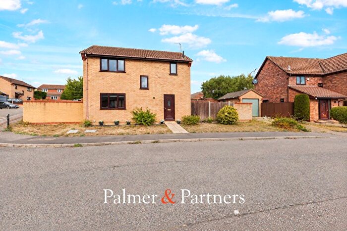 3 Bedroom Detached House For Sale In Egret Crescent, Longridge, Colchester, Essex, CO4