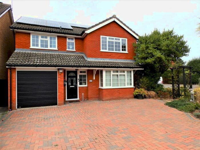 4 Bedroom Detached House For Sale In Penny Lane, Purdis Farm, Ipswich, IP3