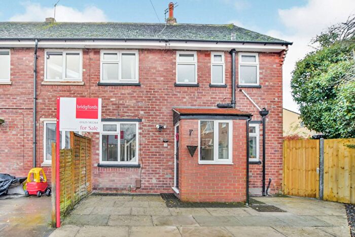 3 Bedroom End Of Terrace House To Rent In Heywood Close, Alderley Edge, SK9