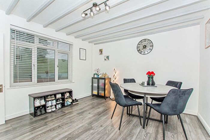 2 Bedroom Detached House For Sale In High Road, Guyhirn, Wisbech, PE13