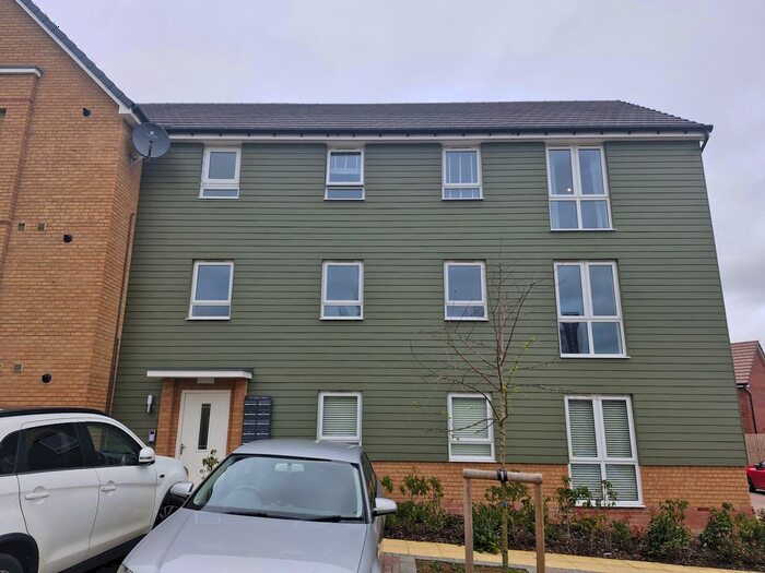 2 Bedroom Flat To Rent In Glenvale Drive, Wellingborough, NN8