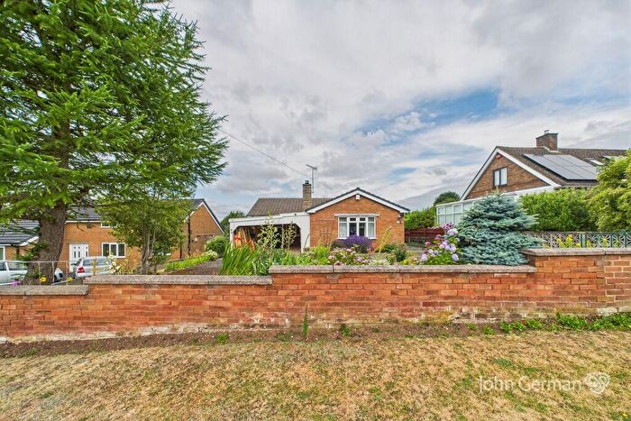 3 Bedroom Detached Bungalow For Sale In Ironwalls Lane, Tutbury, DE13