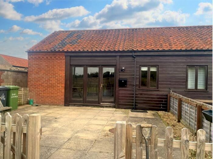 3 Bedroom Barn Conversion To Rent In Oxwick, Fakenham, NR21
