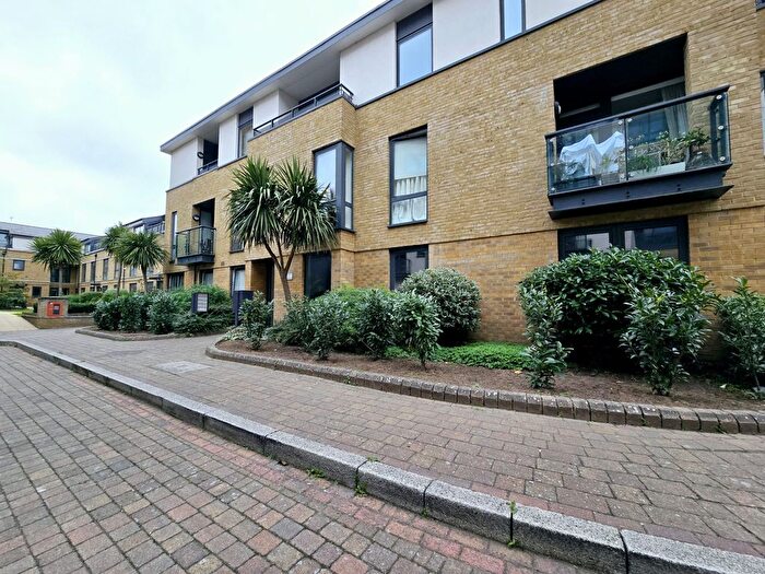 2 Bedroom Flat For Sale In Freeman House, George Mathers Road, SE11