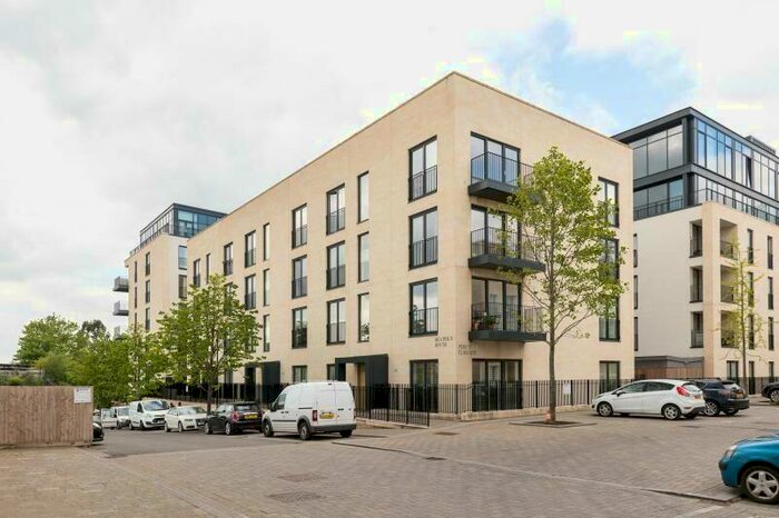 1 Bedroom Apartment To Rent In Beatrice House, Stothert Avenue, Bath, BA2