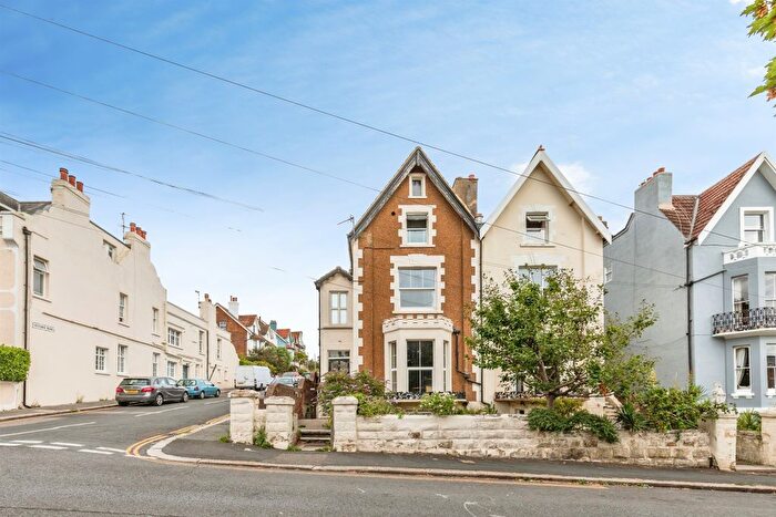 2 Bedroom Flat For Sale In Church Road, St. Leonards-On-Sea, TN37
