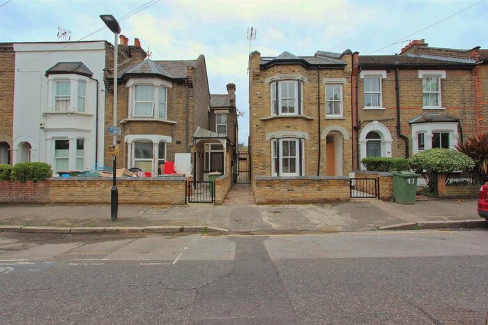 1 Bedroom Flat To Rent In Tylney Road, London E7