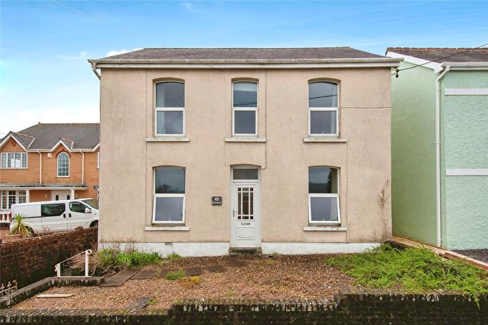 3 Bedroom Detached House For Sale In Penygroes Road, Caerbryn, Ammanford, Carmarthenshire, SA18