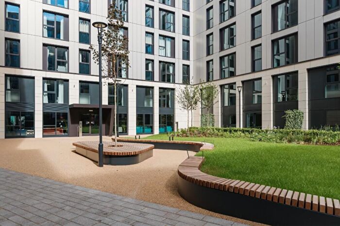 1 Bedroom Flat To Rent In New York Square, Leeds, LS2