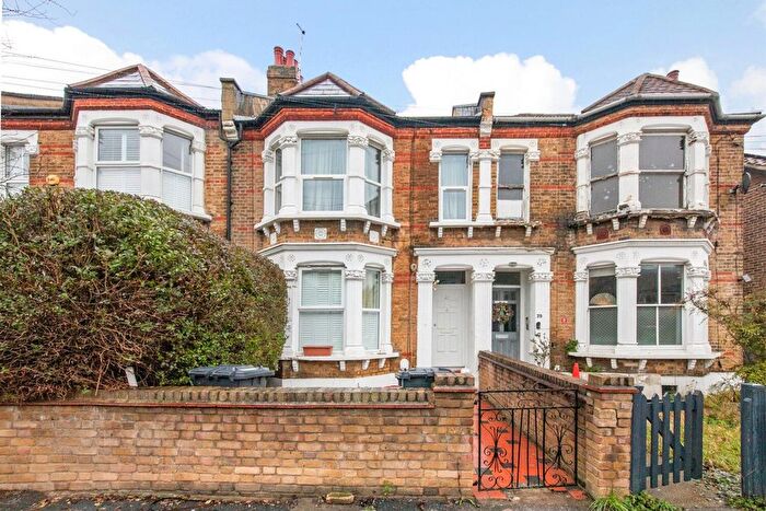 1 Bedroom Flat For Sale In Whitbread Road, Brockley, London, Se, SE4