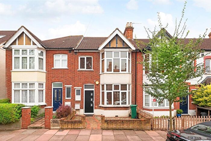 3 Bedroom Terraced House For Sale In Sheringham Road, Penge, London, SE20