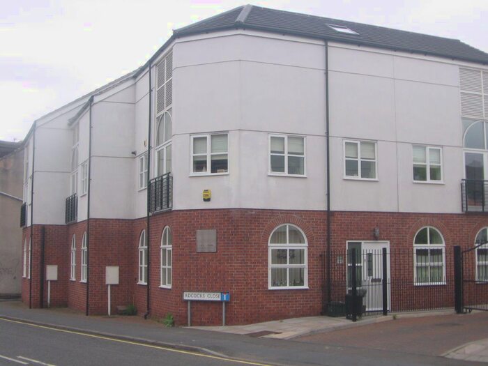 2 Bedroom Flat To Rent In Adcocks Close, Box Works, Loughborough, LE11