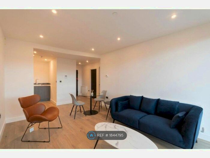 2 Bedroom Flat To Rent In Shadwell Street, Birmingham, B4