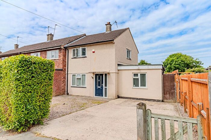 3 Bedroom Semi-Detached House For Sale In Swinford Avenue, Leicester, LE2