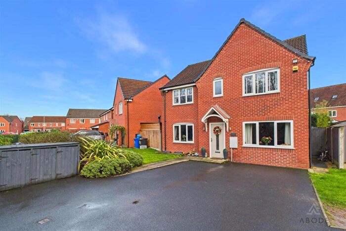 5 Bedroom Detached House For Sale In Upton Drive, Burton-on-Trent, DE14