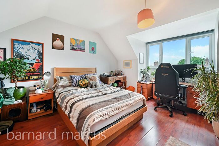 4 Bedroom Property To Rent In Hebdon Road, Tooting, SW17