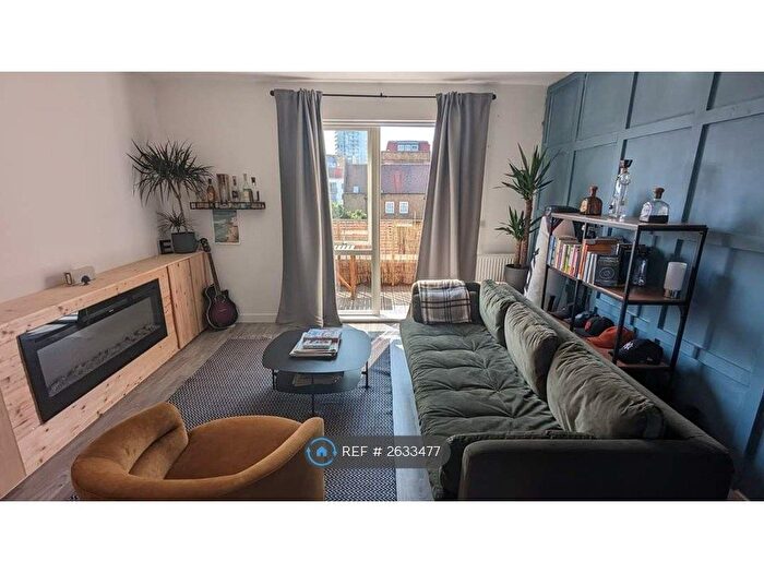 1 Bedroom Flat To Rent In Blackheath Road, London, SE10