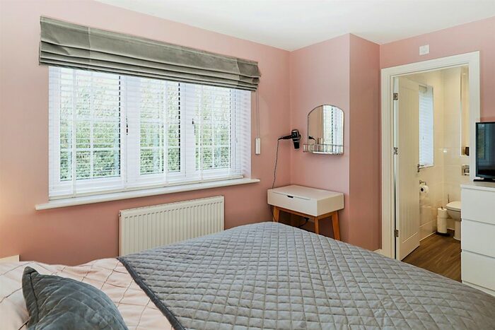 3 Bedroom Detached House For Sale In Hawthorn Drive, Burton Green, Kenilworth, CV8