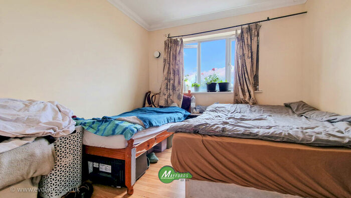 2 Bedroom Flat For Sale In Eldridge Court, St. Mark's Place, Dagenham, Dagenham, RM10