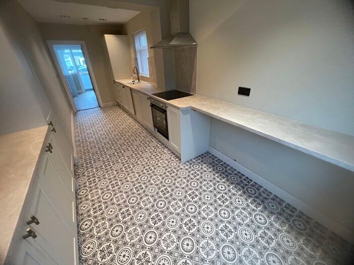 3 Bedroom Semi-Detached House To Rent In Seafield Avenue, Liverpool, L23