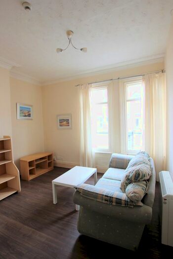 2 Bedroom Flat To Rent In Hartington Road, Stockton TS18