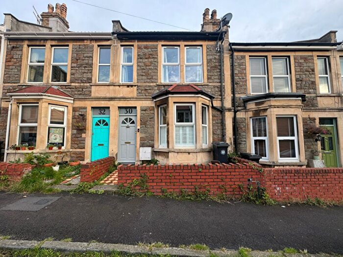 4 Bedroom Terraced House To Rent In Paultow Road, Bristol, BS3