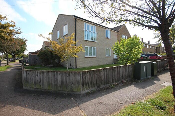 2 Bedroom Apartment To Rent In Drayton Road, Cambridge, Cambridgeshire, CB1