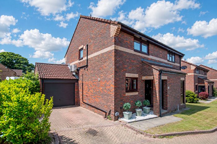 2 Bedroom Semi Detached House For Sale In Angelica Road, Guildford, GU2