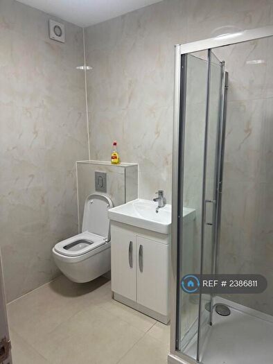 5 Bedroom Terraced House To Rent In Burges Road, London, E6