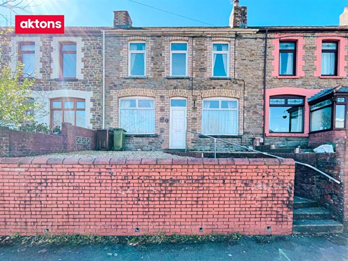 2 Bedroom Detached House For Sale In Mill Road, Caerphilly, CF83
