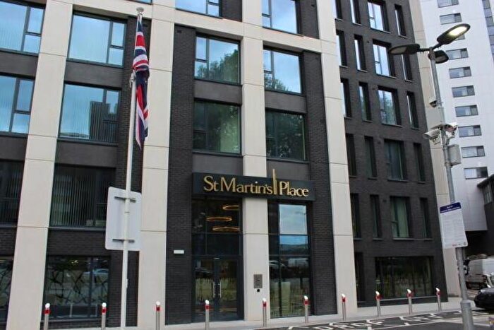 1 Bedroom Flat For Sale In St. Martins Place, Broad Street, Birmingham, West Midlands, B15