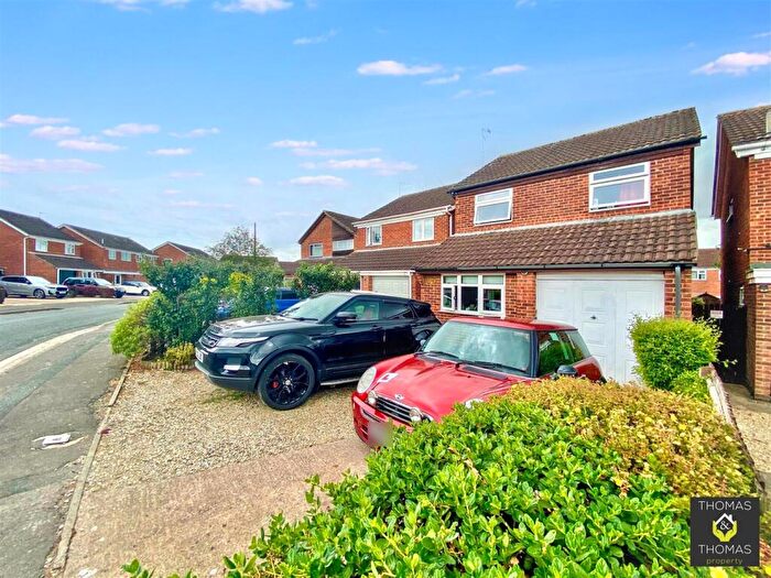 3 Bedroom Detached House For Sale In The Hollygrove Quedgeley, GL2