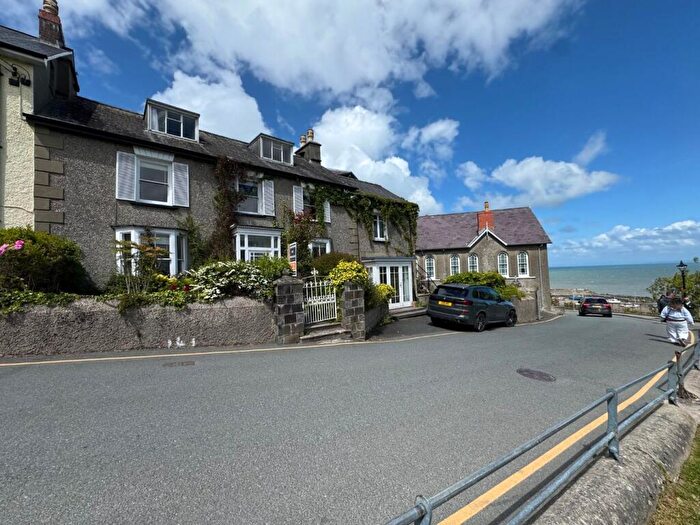 5 Bedroom Terraced House For Sale In Glanmor Terrace, New Quay, SA45
