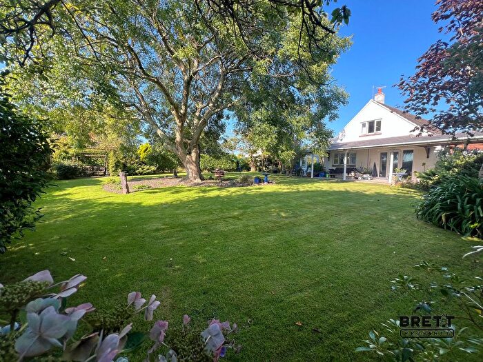 4 Bedroom Detached Bungalow For Sale In Trewarren Drive, St. Ishmaels, Haverfordwest, Pembrokeshire., SA62