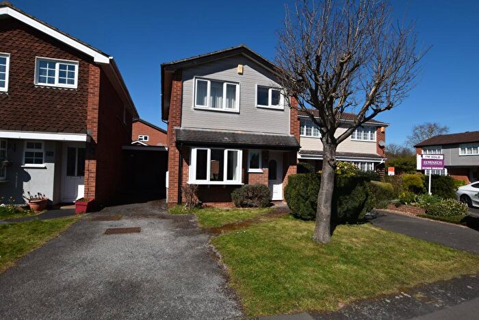 3 Bedroom Detached House For Sale In Wilstone Close, Loughborough, LE11