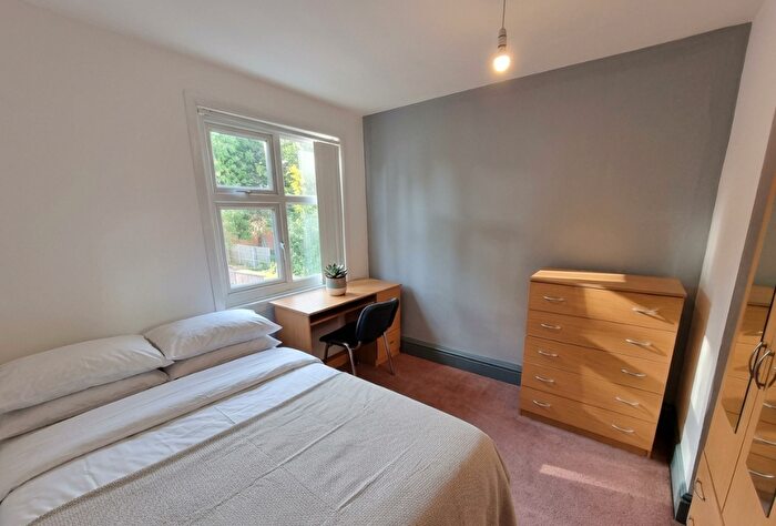 5 Bedroom Terraced House To Rent In Dawlish Road, Birmingham, B29