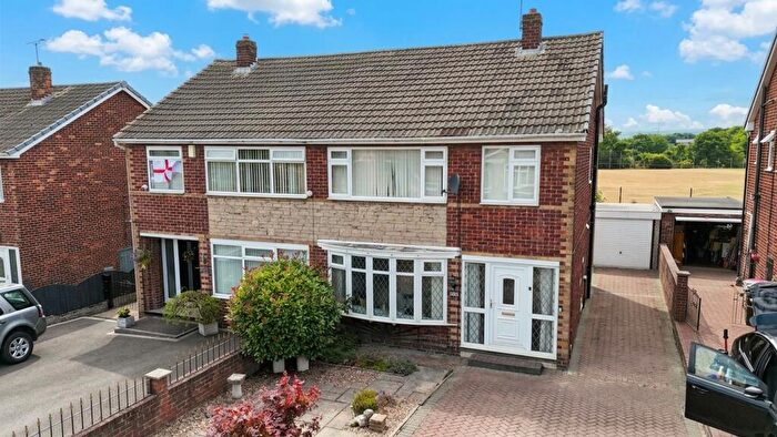 3 Bedroom Semi-Detached House For Sale In Kirkstall Close, Brinsworth, S60