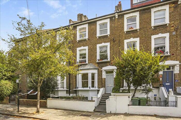 1 Bedroom Flat For Sale In Montpelier Grove, London, NW5