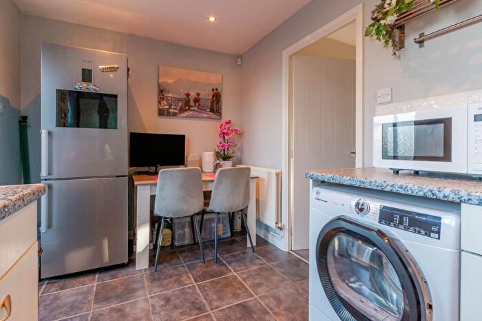 2 Bedroom Semi-Detached House For Sale In Stead Hill Way, Thackley, Bradford, West Yorkshire, BD10